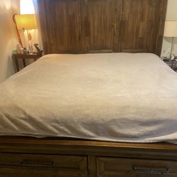 King Size Bed Frame 