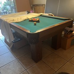 Connelly Billiards Pool Table 
