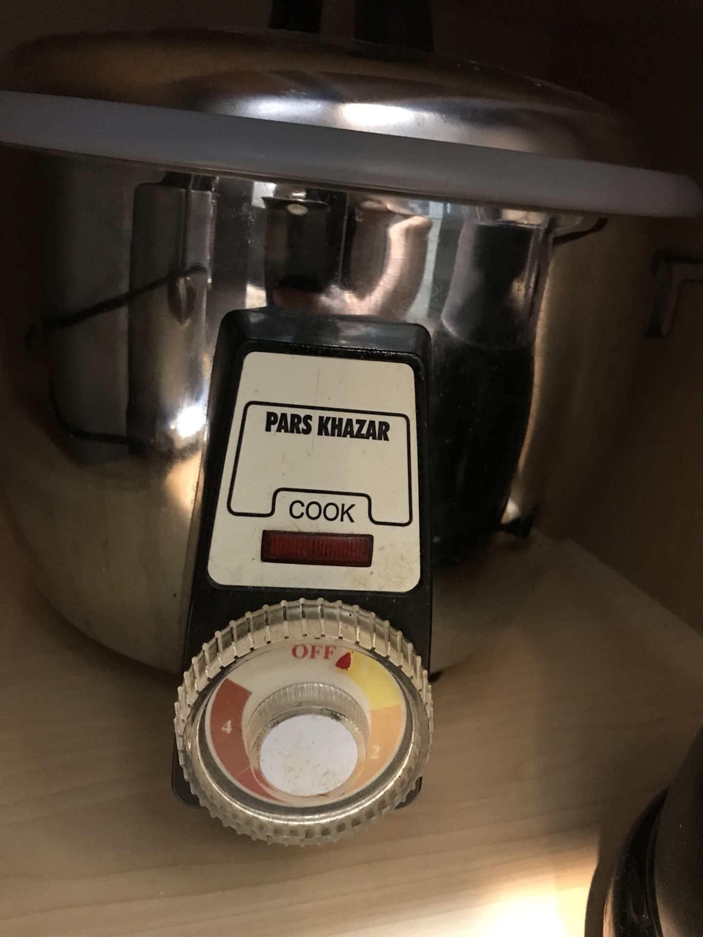 PARS KHAZAR Automatic Rice Cooker 4 Cup for Sale in San Diego, CA - OfferUp