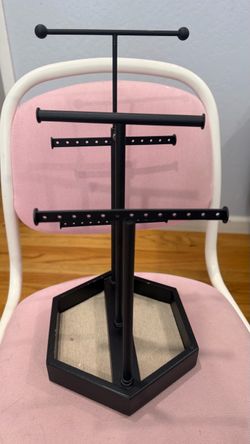 Jwellery holder