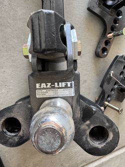 EAZ-LIFT weight distribution hitch