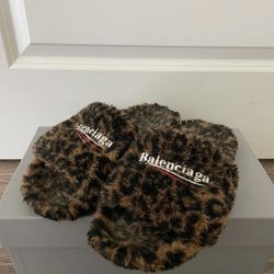 Balenciaga Slides 