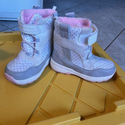Snow Boots Size 2