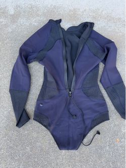 lululemon swimsuit women/wetsuit