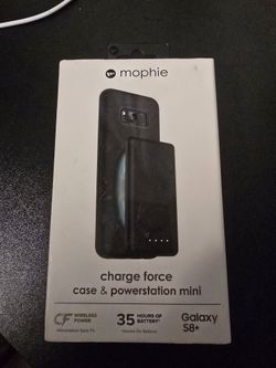 Mophie Charge Force Case & Power Station