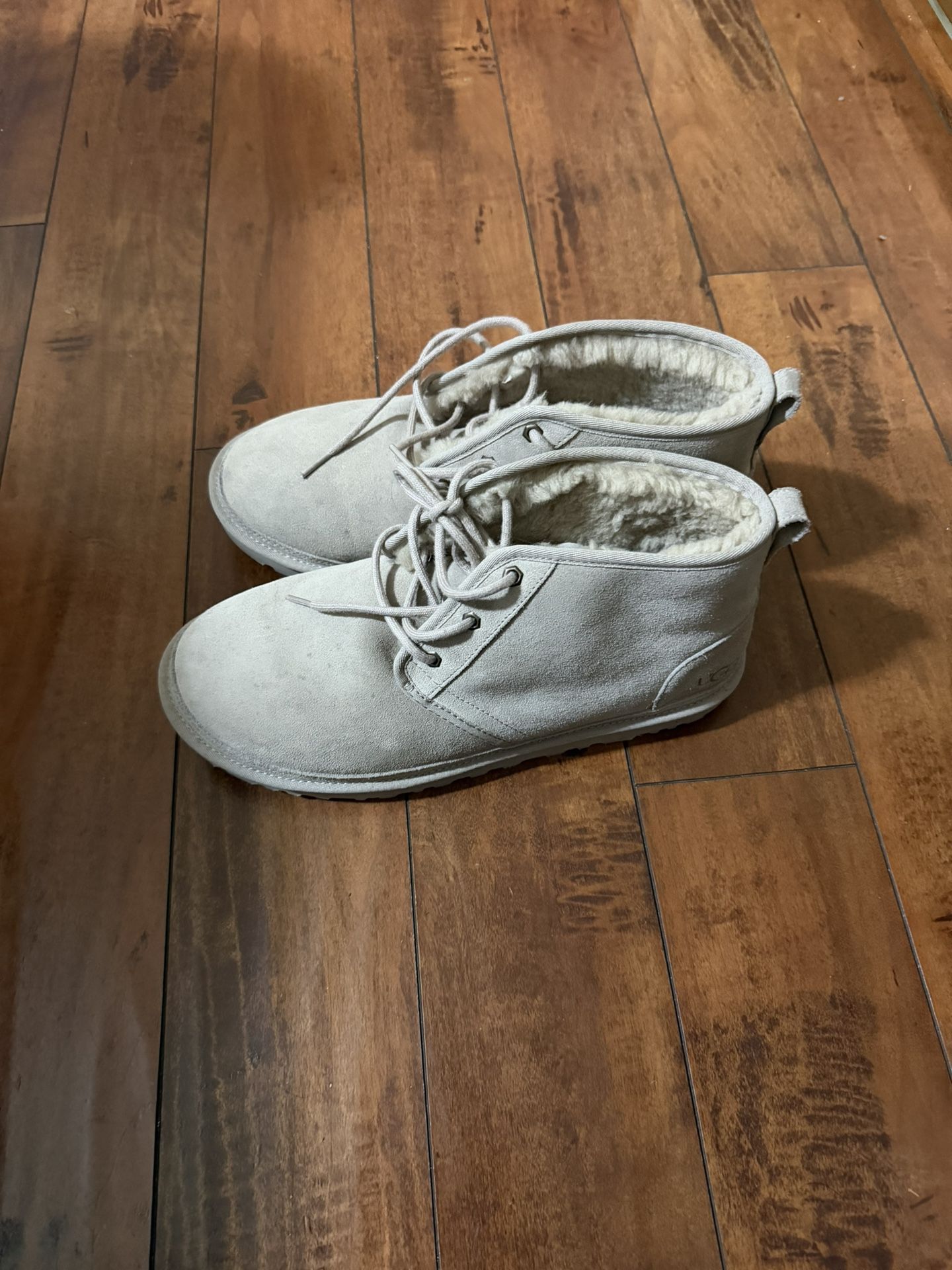 Men’s Ugg Lace Up Boots 