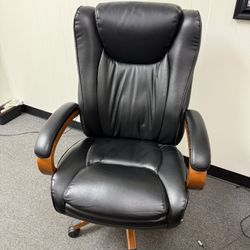 LayZboy Executive Office Chair
