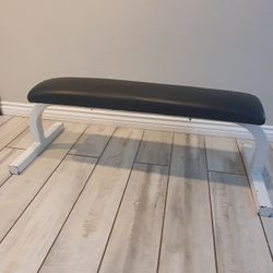 Heavy duty flat work out bench