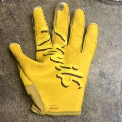 Arizona state university college gloves