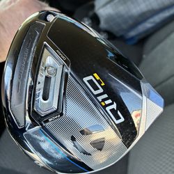 **** LOWEST PRICE GUARANTEED! TAYLORMADE QI-10 LS 9 DEGREE - LIKE NEW***