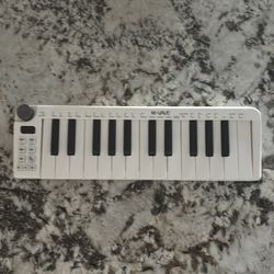 Kartier MIDI piano