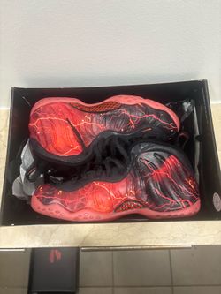 MEN’S NIKE FOAMPOSITE “STRANGER THINGS”