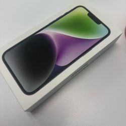 🚀 PORT 1 & GET 4 FREE 5G PHONES! 🚀
Switch to Total Wireless today, port in just ONE line, and walk out with FOUR FREE PHONES from our hottest lineup