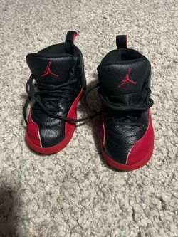 Authentic Nike Jordan shoes for boys, size 9C –