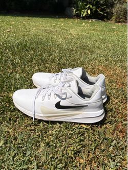 Nike Victory Pro 4 white Golf Shoes- size 14