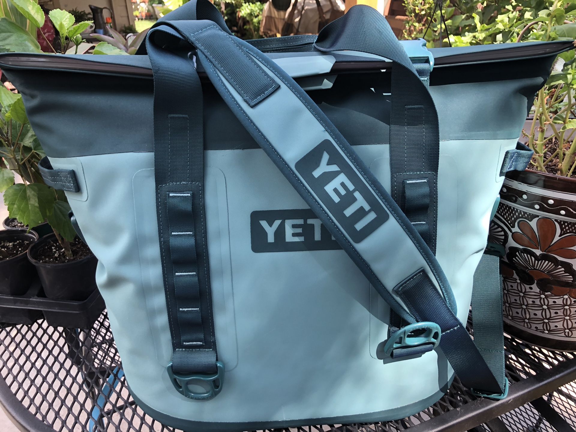 Yeti Hopper M30