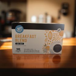 Amazon Brand - Happy Belly Light Roast Coffee Pods, Breakfast Blend, Compatible with Keurig 2.0 K-Cup Brewers, 100 Count