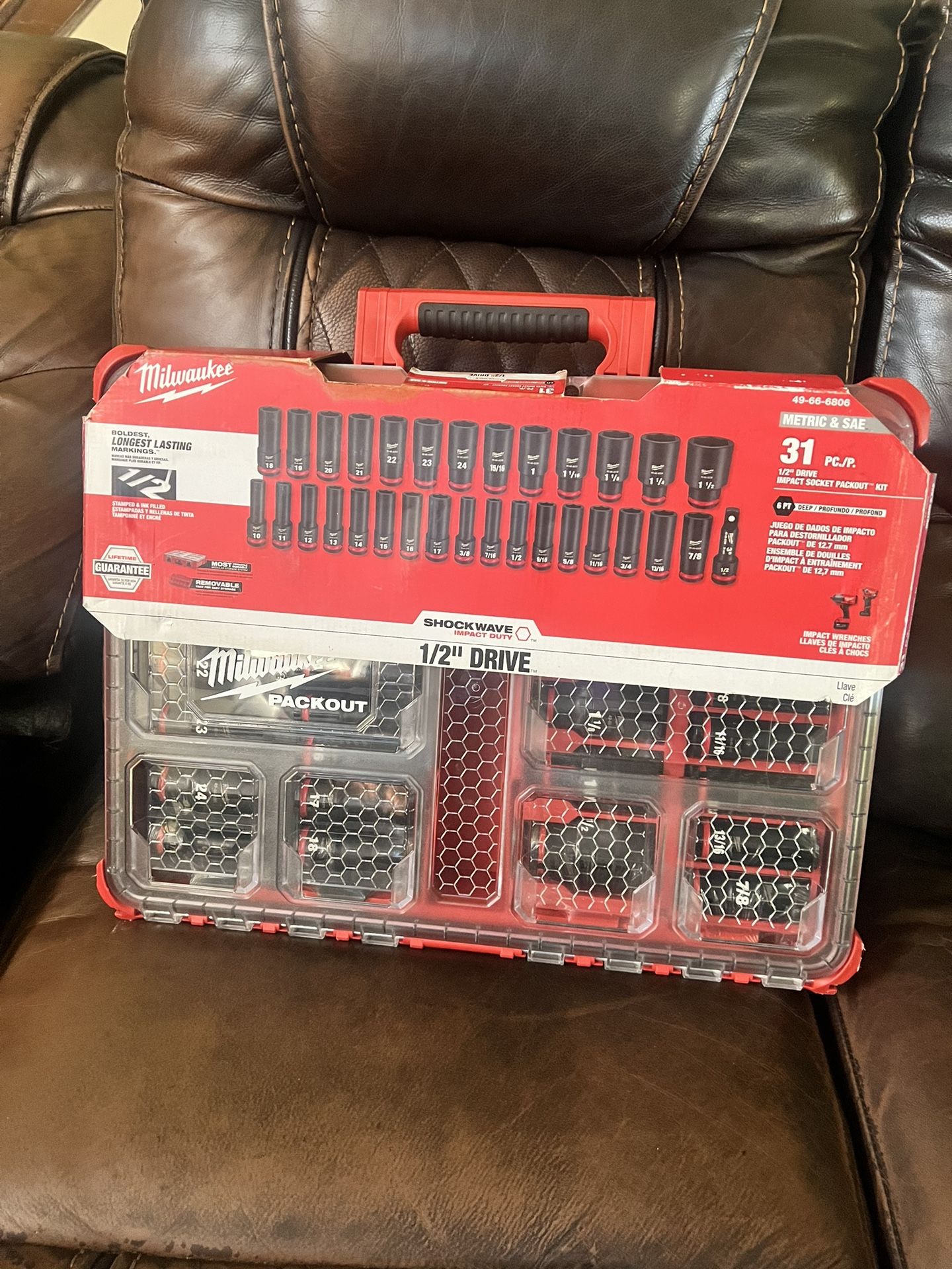Milwaukee SHOCKWAVE Impact Duty Socket 1/2 Dr SAE/MM PACKOUT Set 31pc