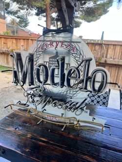 Modelo Neón Light (Broken)