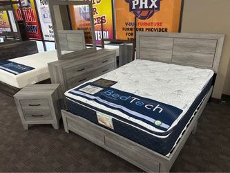 Gorgeous gray queen bedroom set 