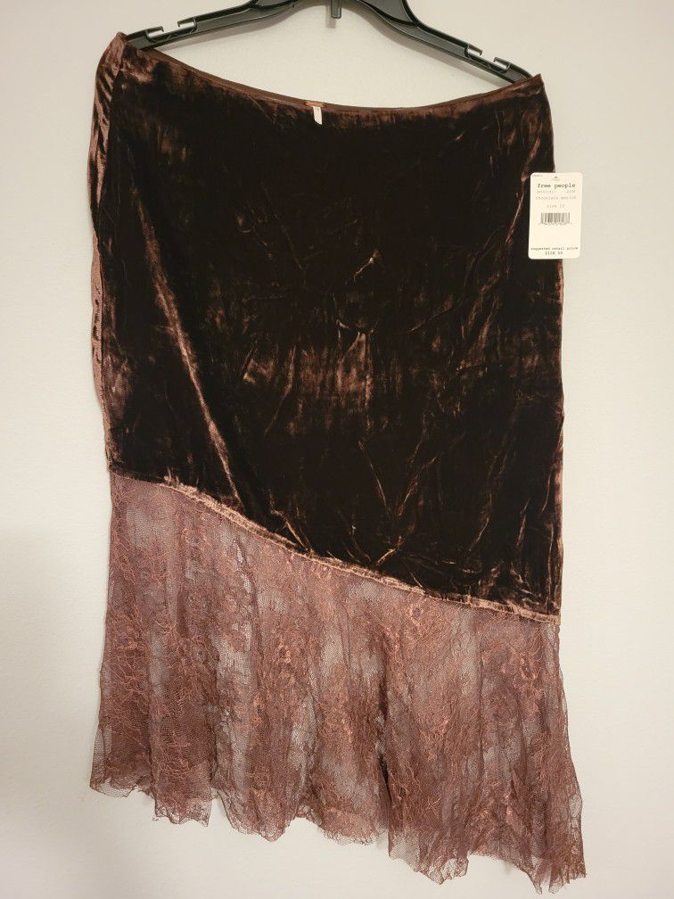 New FREE PEOPLE brown Velvet/ Lace Asymmetrical Skirt Size 10