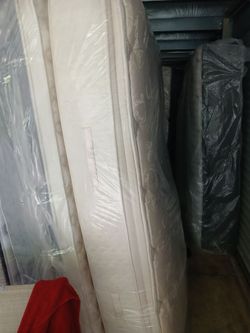 King and Cali Kings only for sale.Stearns and Foster Sealey perfect sleeper Saataava and more for the lowest prices.