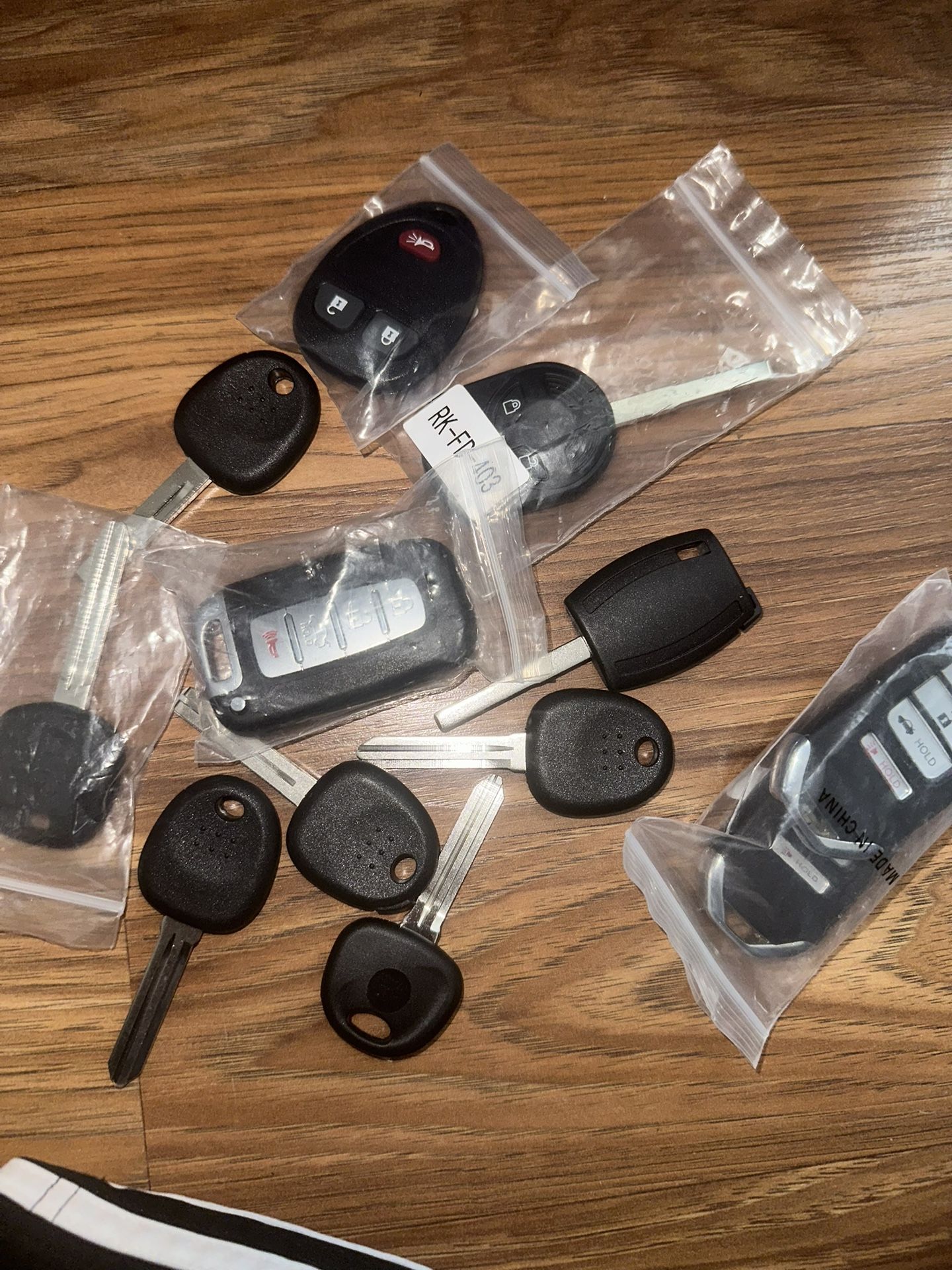 Car Keys Cut & Program