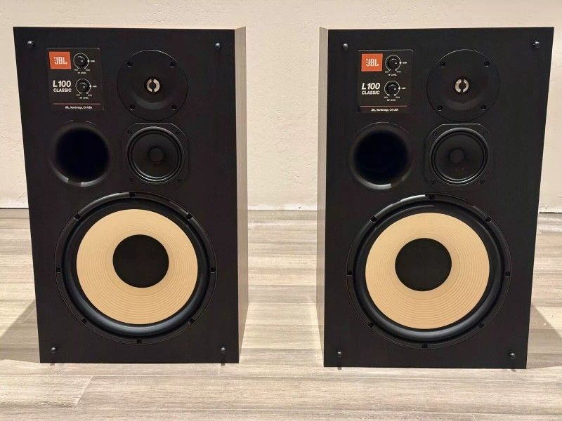 JBL L100 Classics MK1 *PAIR* with Black Grilles - Store Demo - Immaculate!