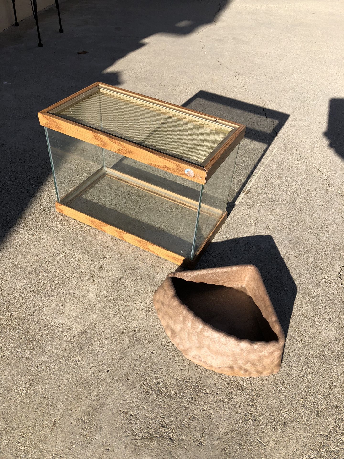Reptile Tank Aquarium plus corner Water Bowl Before larger
