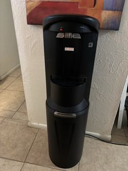 CRYSTAL MOUNTAIN WATER COOLER DISPENSER