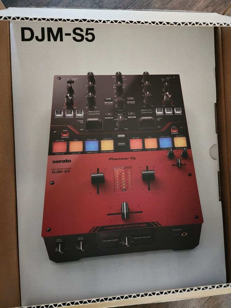 PIONEER Dj DJM-S5 DJ Mixer BRAND NEW