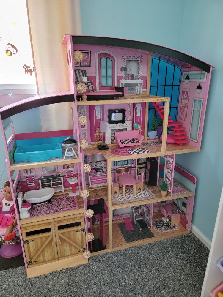 Kidkraft Barbie House 