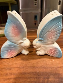 Vintage Butterfly Salt and Pepper Shakers