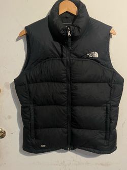 The north face Women’s vest size M