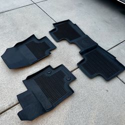 2022 Toyota Highlander (non-hybrid) OEM Floor Mats 