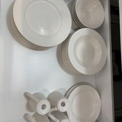 Plates Bowls Cups 