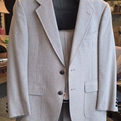 Men's Beige Suit Jacket and Pants, size 38