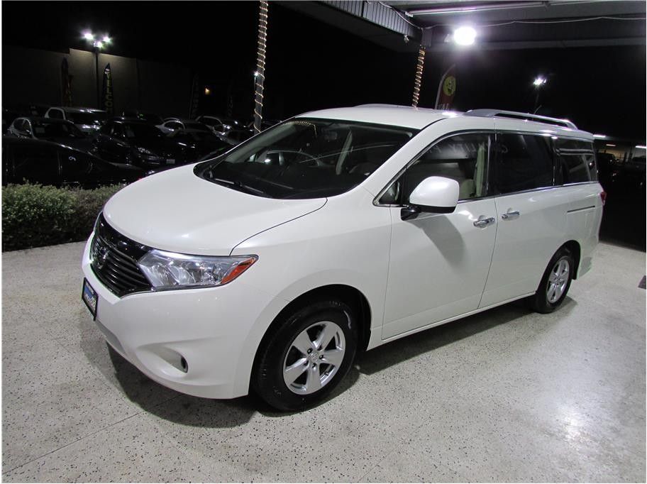 2016 Nissan Quest