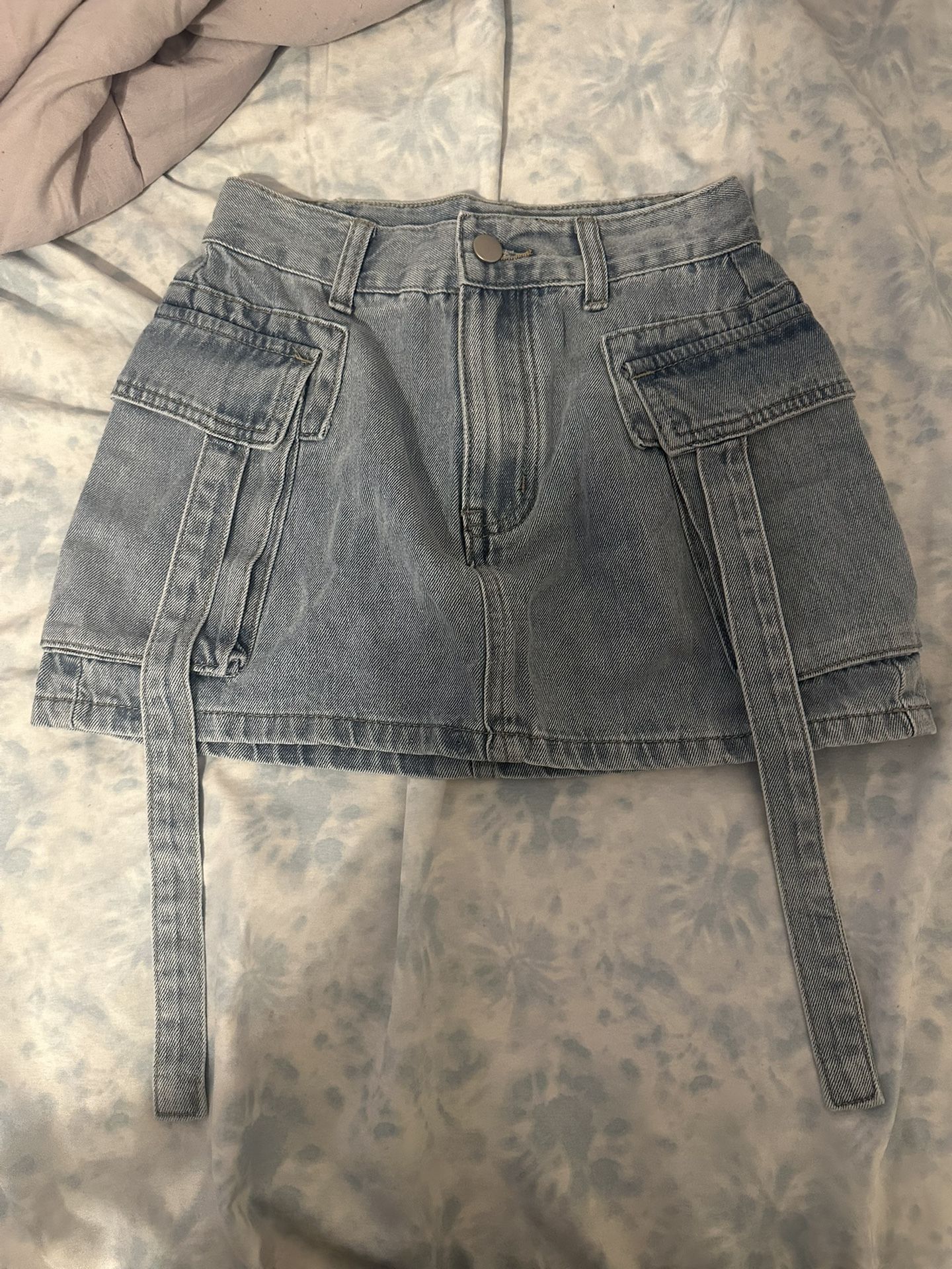 Juniors Mini Skirt Size XXS