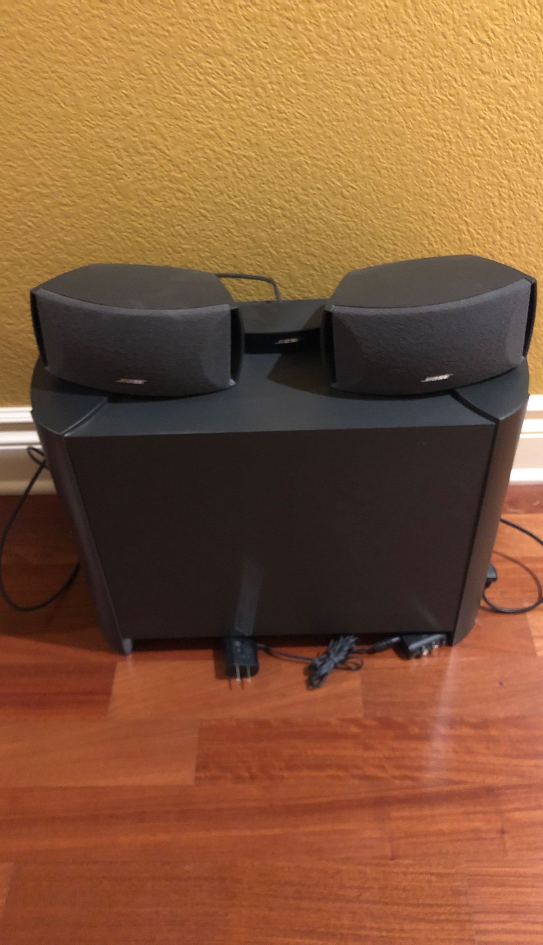 Bose CineMate speaker system