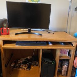 Wooden Computer Table