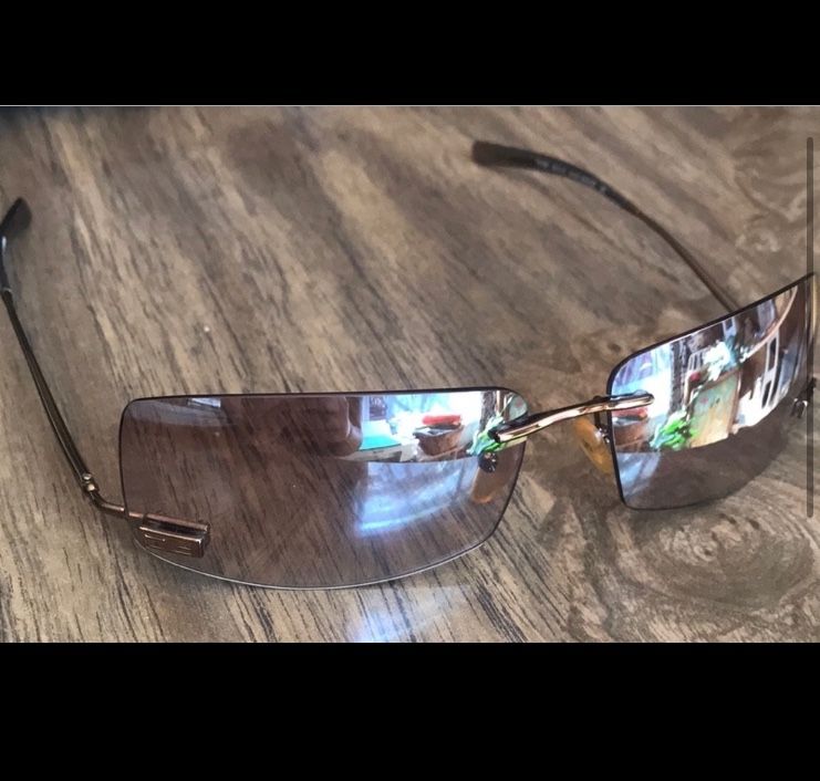 Women’s Fendi Sunglasses