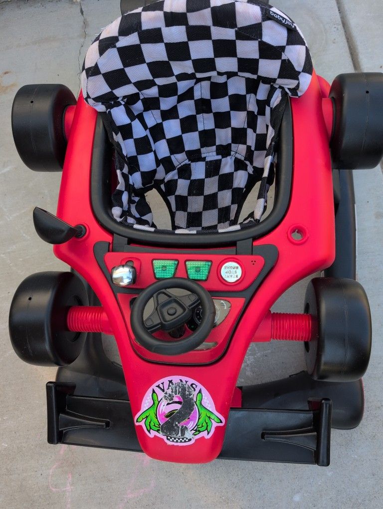 RACECAR WALKER