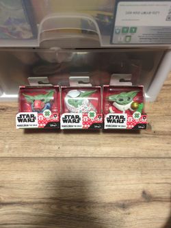 Star Wars Mandalorian The Child Holiday Figures Set of 3