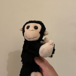 Adorable Monkey Plush Toy – Magnetic Hands, Clips Onto Bags!