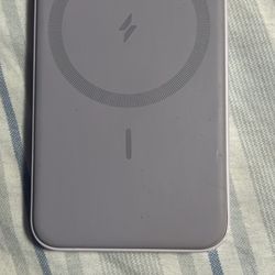 Anker Magnetic Portable Charger 