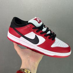 Nike SB Dunk Low Pro J-Pack Chicago Size 8 With Box