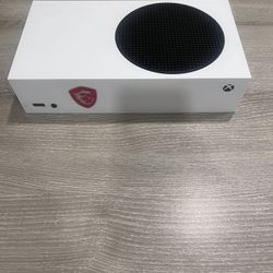 Xbox Series S + Accessories 