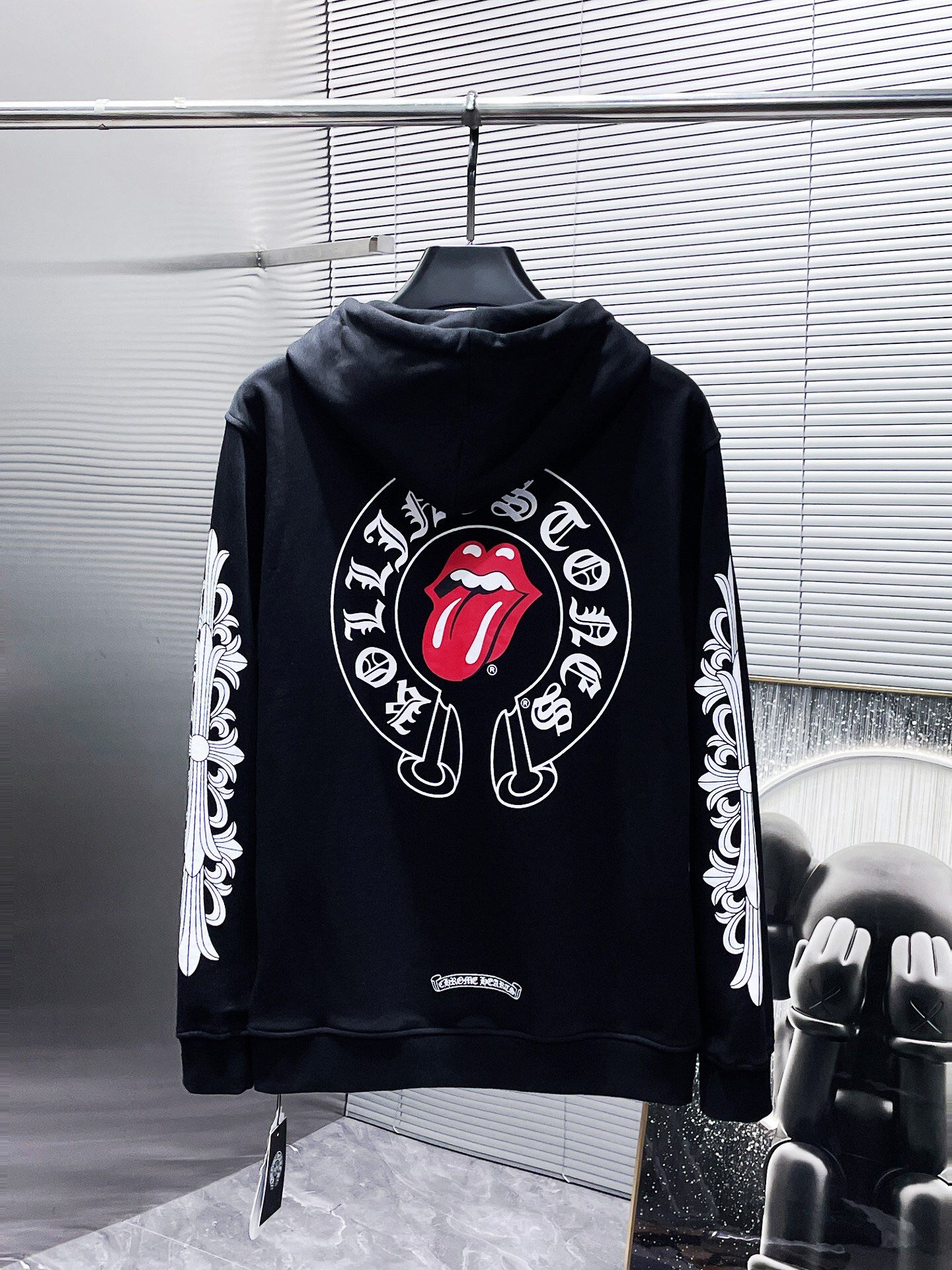 Chrome Blvck Off White Hearts Cross Rolling Stones Red Lips Horseshoe Hoodie Jacket Zip Up Hooded Top Hypebeast Sweatshirt Paris Designer Rhude Trapst