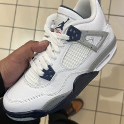 Air Jordan 4 Retro Midnight Navy Size 7Y/ Mens Size 7